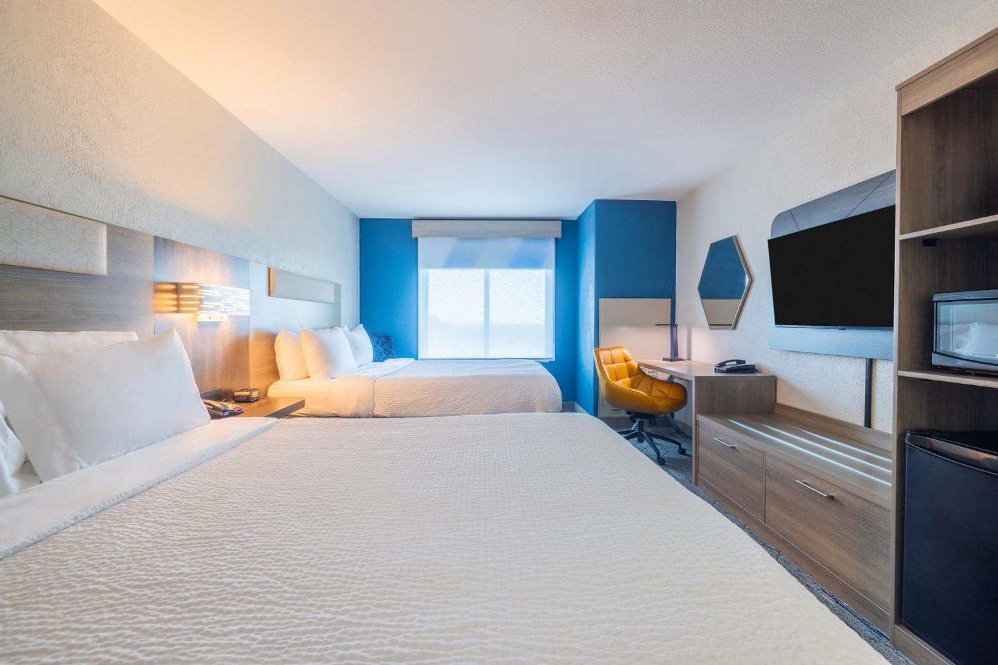 Holiday Inn Express & Suites Kansas City Airport By Ihg Экстерьер фото
